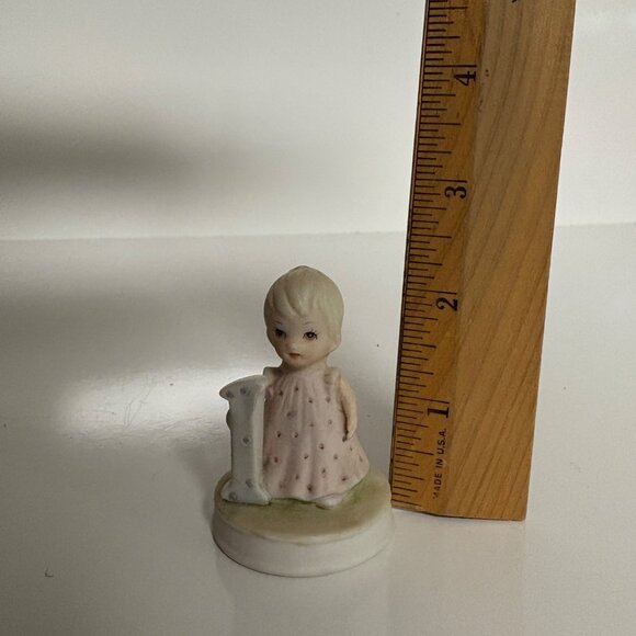 Lefton Christopher Collection Birthday Girl Figurine Age 1 03488A 1982 Vintage - Picture 7 of 7